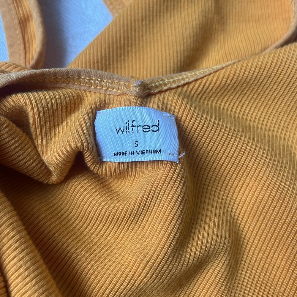 Wilfred Ribbed Ruffle Bodysuit - Picture 10 of 12